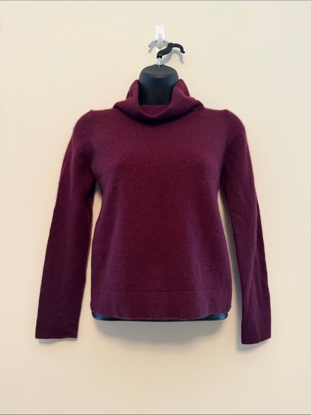 Hobbs- Crop Burgundy Sweater- Cashmere